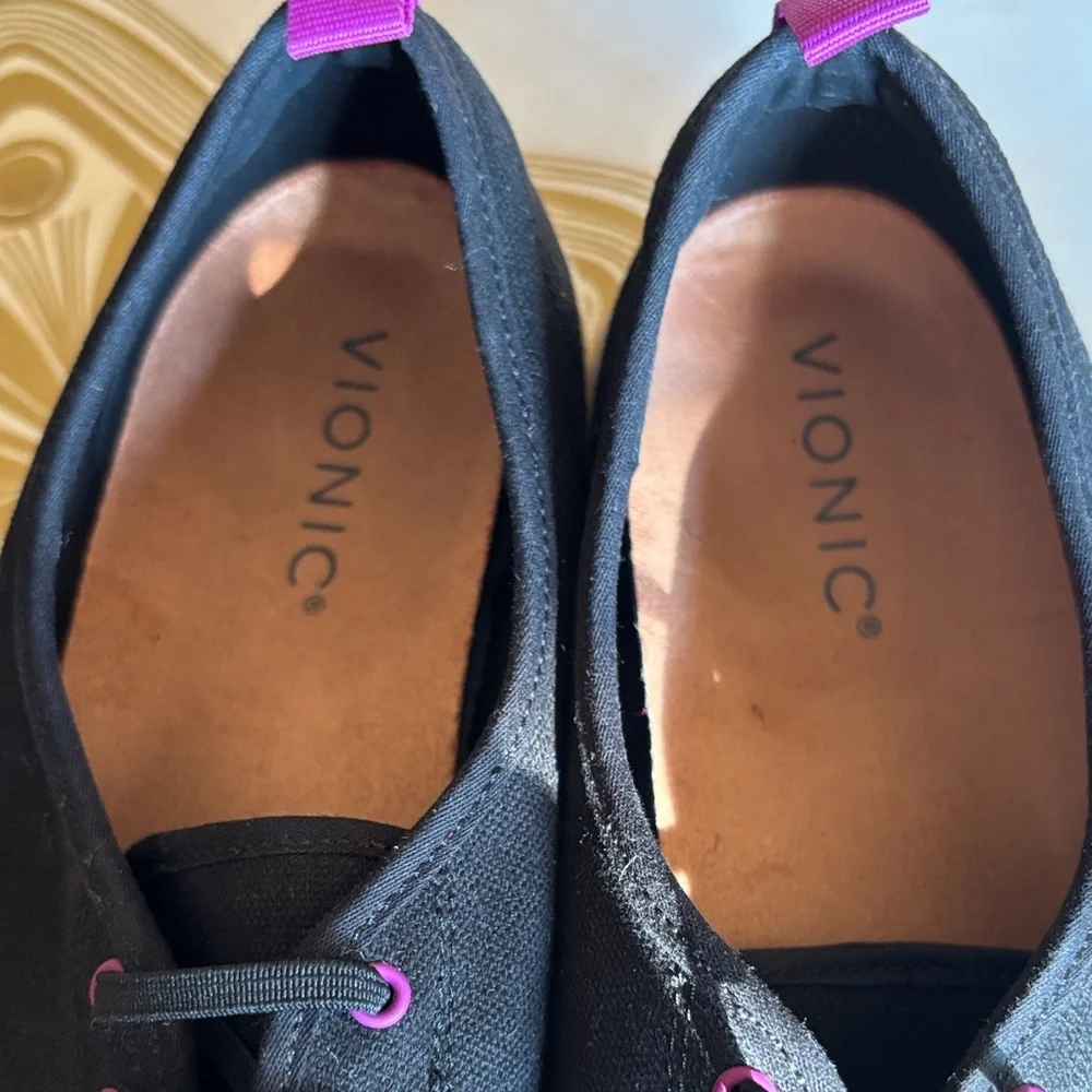 Vionic Women's Jovie Canvas Espadrille Sneaker Size 10